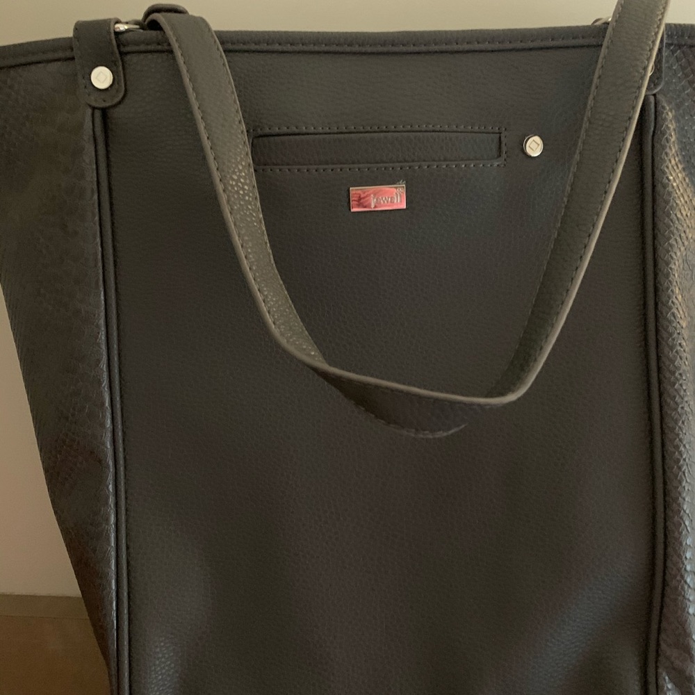 Purse - Picture 2 of 3